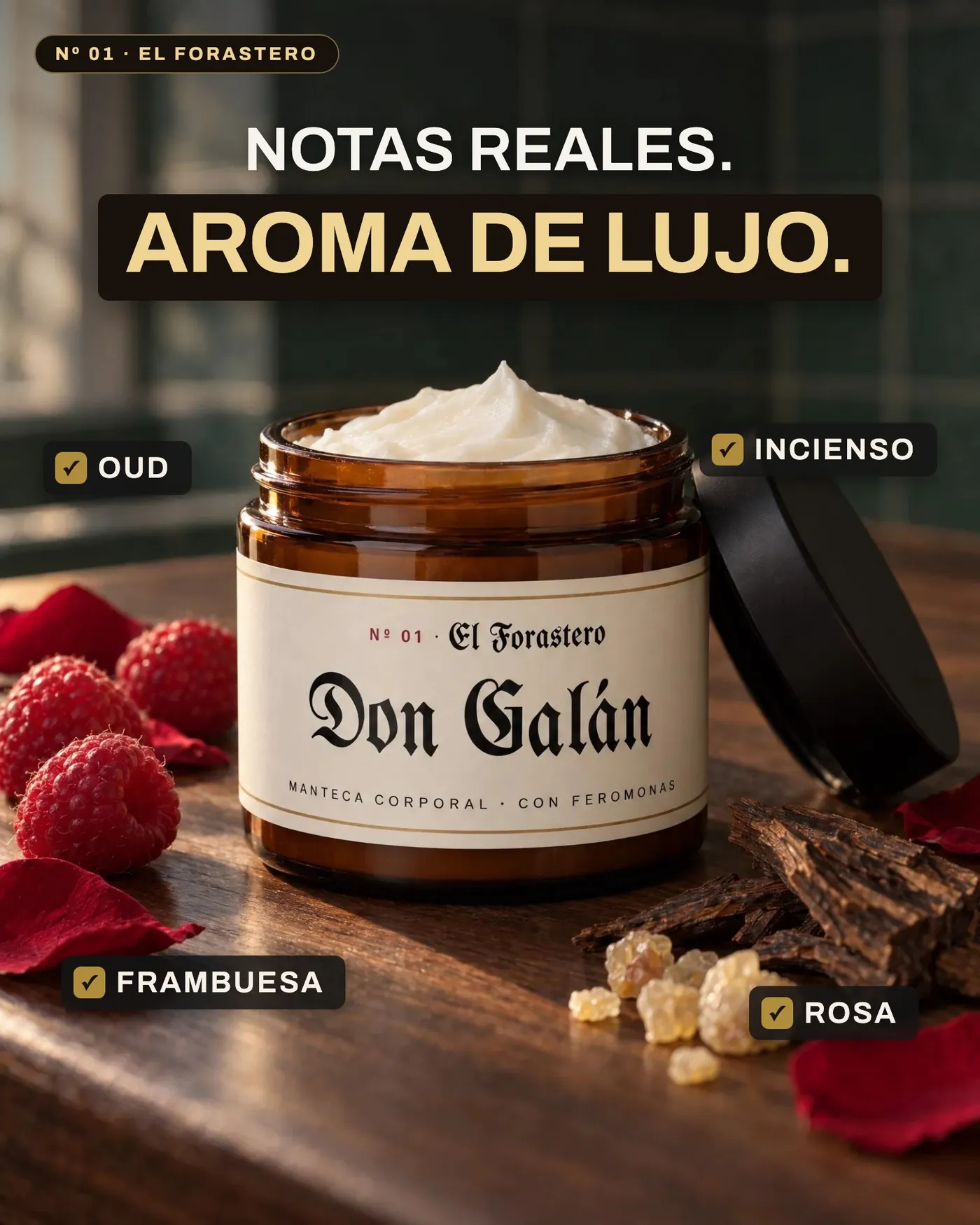 Notas de El Forastero: oud, incienso, frambuesa, rosa