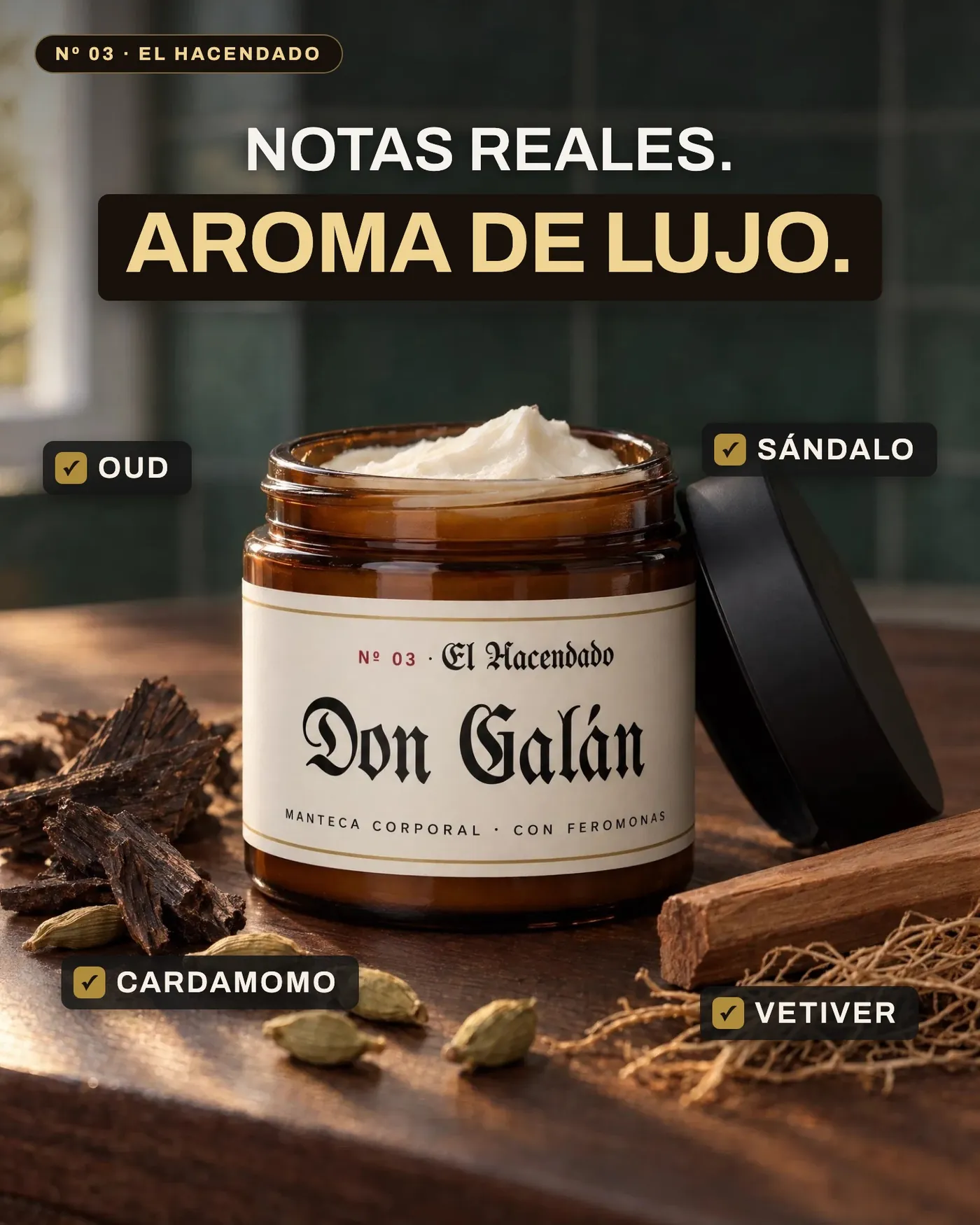 Notas de El Hacendado: oud, sándalo, cardamomo, vetiver